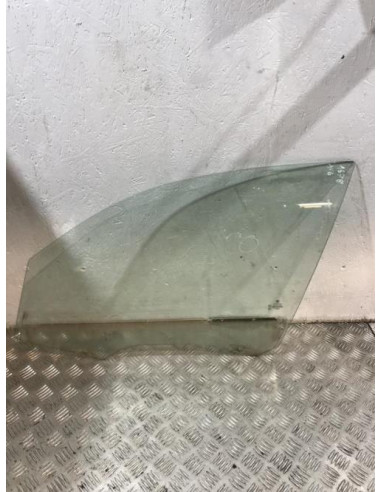 Vitre avant gauche BMW SERIE 1 E87 PHASE 1 Essence