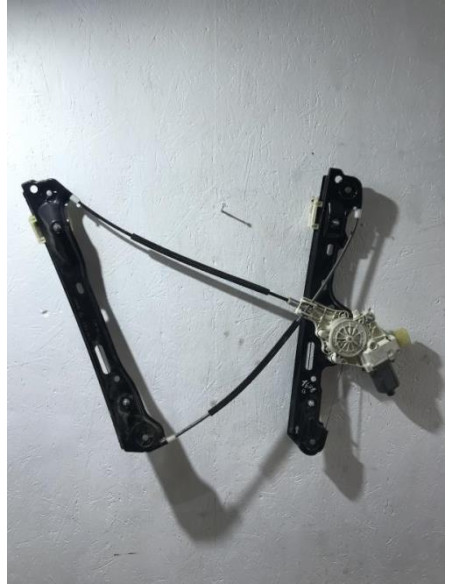 Leve vitre electrique avant gauche BMW SERIE 1 E87 PHASE 1 Essence