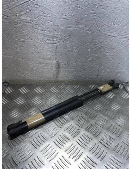 Verin de coffre BMW SERIE 1 E81 Diesel