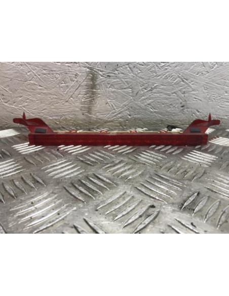 Feu arriere stop central BMW SERIE 1 E81 Diesel