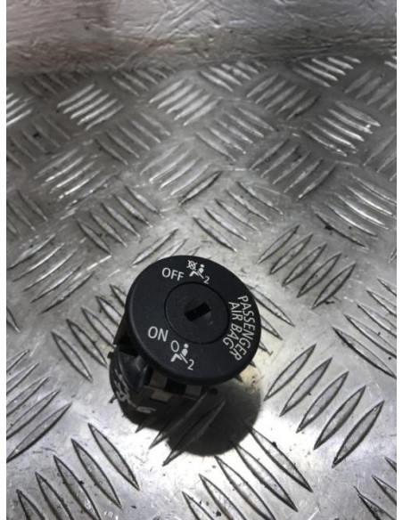 Bouton/Interrupteur MINI MINI 2 R56 PHASE 1 Essence