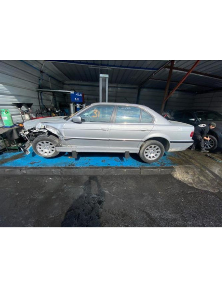 Leve vitre electrique arriere droit BMW SERIE 7 E38 Diesel