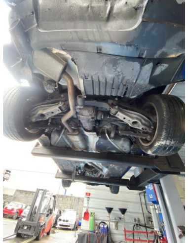 Support radiateur BMW SERIE 1 E87 PHASE 2 Diesel