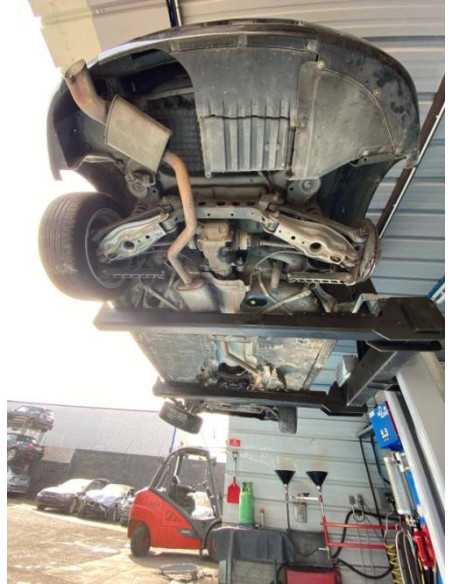 Support radiateur BMW SERIE 1 E81 Diesel