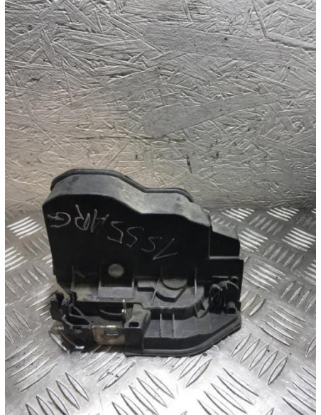 Serrure arriere gauche BMW SERIE 7 E65 PHASE 1 Diesel