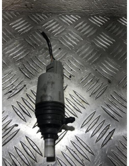 Pompe lave glace avant BMW SERIE 1 E87 PHASE 2 Essence