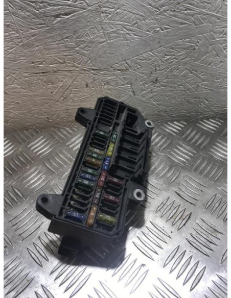 Porte fusible BMW SERIE 7 E65 PHASE 1 Diesel