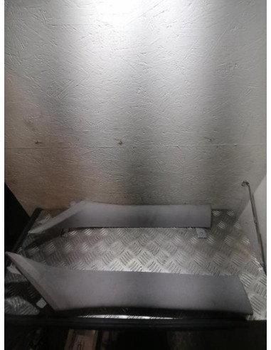 Garniture porte avant droite BMW  