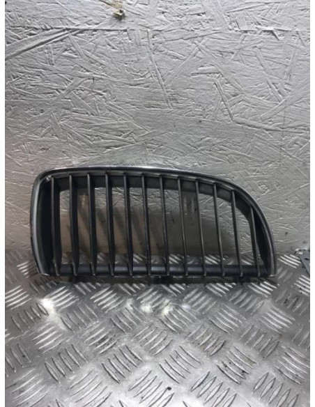 Grille de calandre droite BMW SERIE 3 E91 TOURING PHASE 1 BREAK Diesel