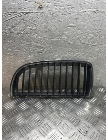 Grille de calandre gauche BMW SERIE 3 E91 TOURING PHASE 1 BREAK Diesel