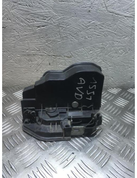 Serrure avant droit BMW X3 E83 PHASE 1 Essence