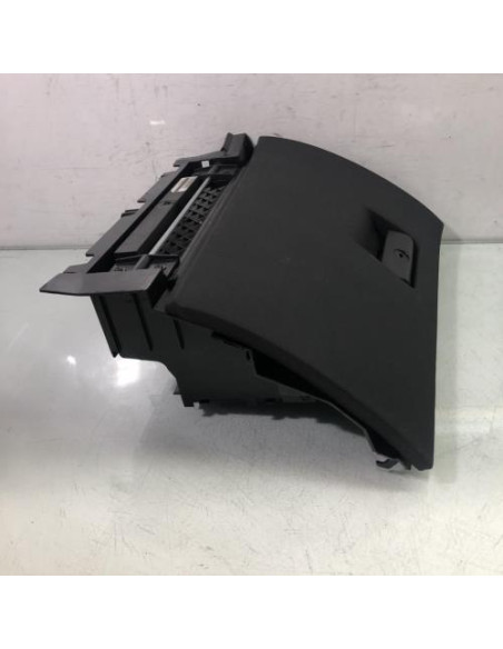 Boite a gants BMW X3 E83 PHASE 2 Diesel