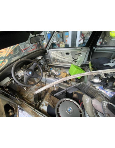 Etrier avant droit (freinage) BMW SERIE 3 E30 Essence