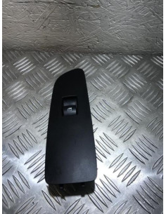 Interrupteur de leve vitre avant droit BMW SERIE 1 E81 Diesel