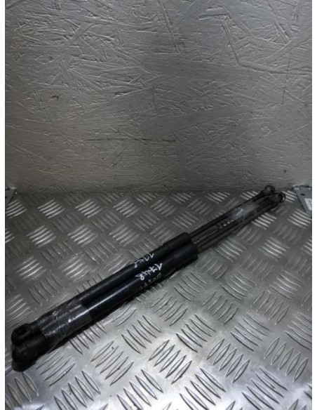 Verin de coffre BMW SERIE 1 E81 Diesel