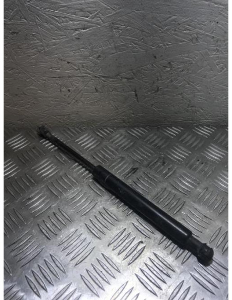 Verin de capot BMW SERIE 3 E46 PHASE 1 Diesel