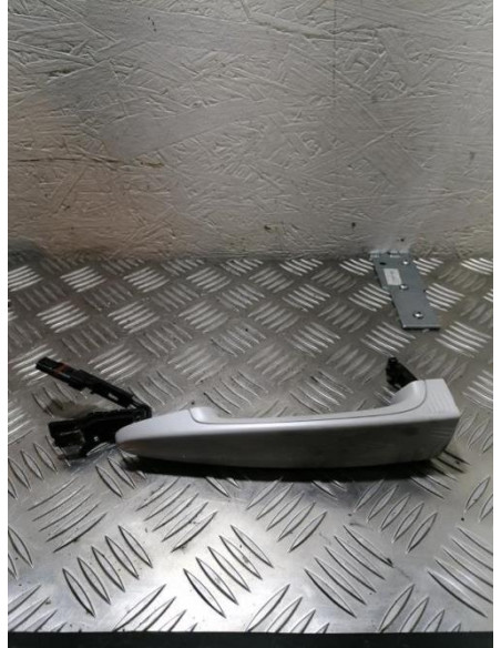 Poignee porte avant gauche BMW  