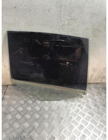 Vitre arriere droit BMW SERIE 1 E87 PHASE 1 Diesel