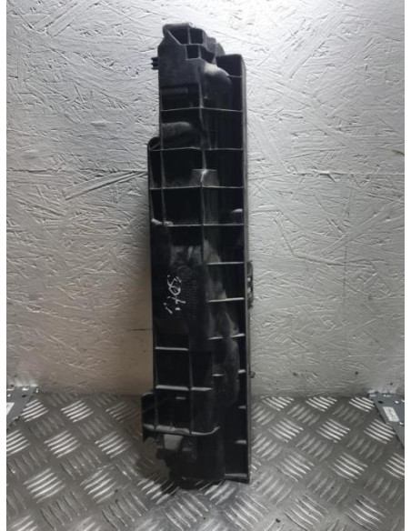 Support radiateur BMW SERIE 1 E81 Diesel