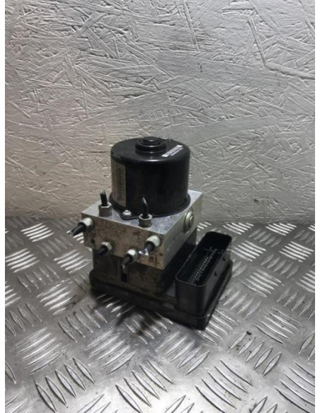 Bloc ABS (freins anti-blocage) BMW SERIE 1 E81 Diesel