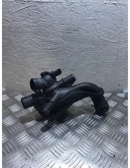 Boitier eau MINI MINI 2 R56 PHASE 1 Essence