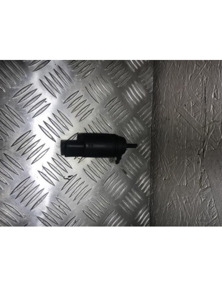 Pompe lave glace avant BMW SERIE 1 E87 PHASE 1 Diesel