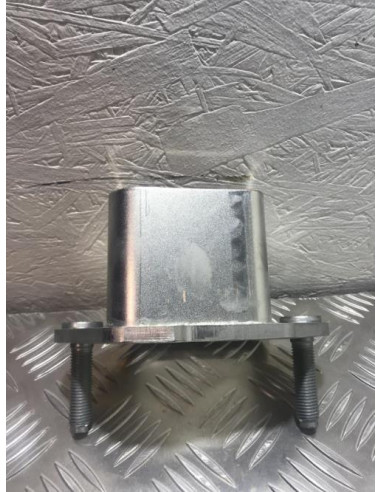 Support de pare chocs arriere BMW SERIE 1 F20 PHASE 1 