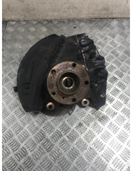 Fusee avant droit BMW X5 E53 Diesel