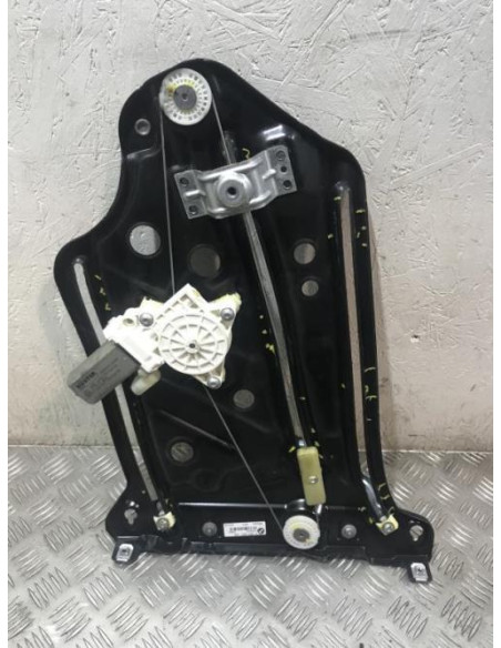 Leve vitre electrique arriere droit BMW SERIE 1 E88 CABRIO Essence