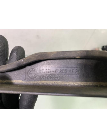 Enjoliveur moustache optique avant droit BMW SERIE 3 E46 PHASE 1 