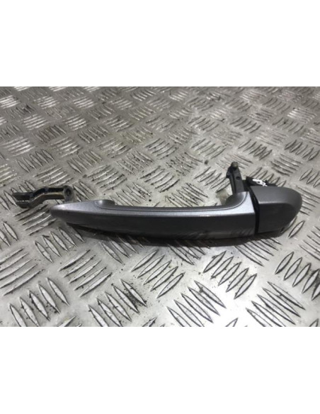 Poignee porte avant droit BMW SERIE 1 E81 Diesel