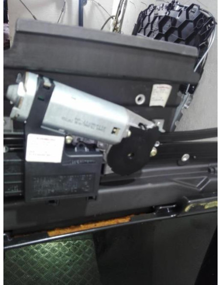Moteur toit ouvrant BMW X5 E53 Diesel
