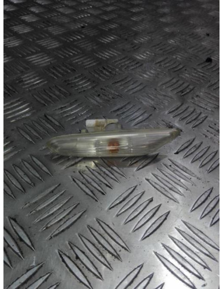 Repetiteur clignotant avant droit  (Feux) BMW  