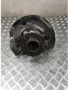 Fusee avant gauche BMW SERIE 1 E87 PHASE 1 Diesel