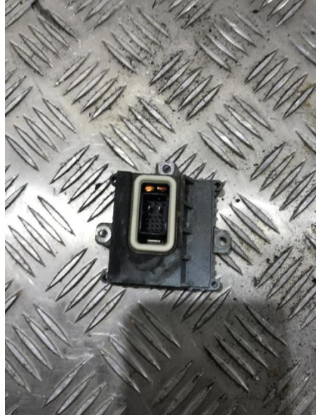 Boitier xenon BMW X3 E83 PHASE 2 Diesel