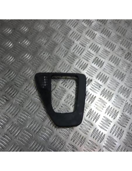 Console central (interieur plastique) BMW SERIE 3 (E90) PHASE 1 