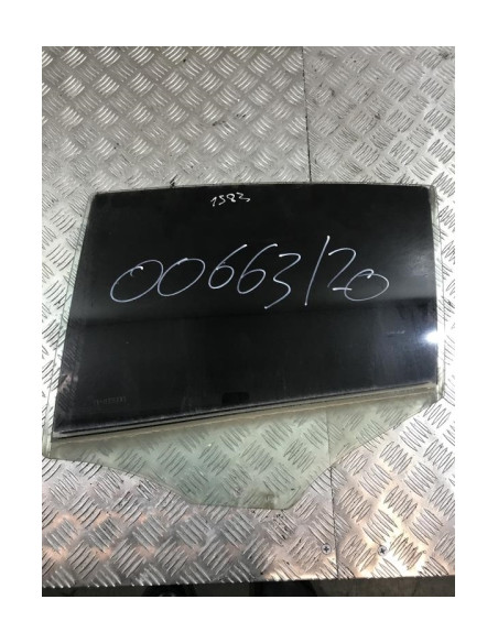 Vitre arriere gauche BMW  