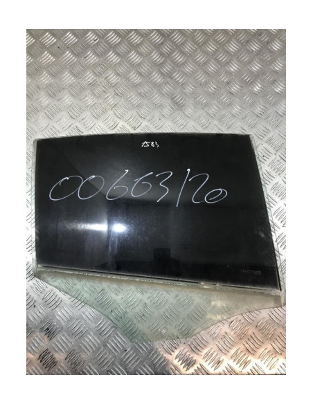 Vitre arriere droit BMW  