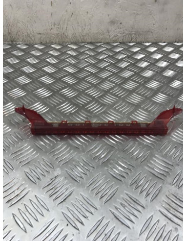 Feu arriere stop central BMW SERIE 1 E81 Diesel