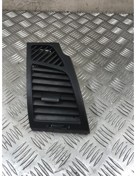 Aerateur tableau de bord avant droit BMW SERIE 1 E81 Diesel