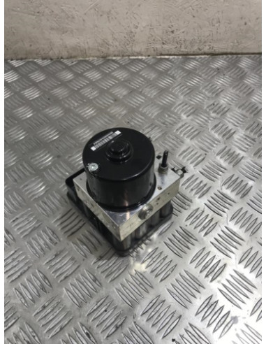 Bloc ABS (freins anti-blocage) BMW SERIE 1 E81 Diesel