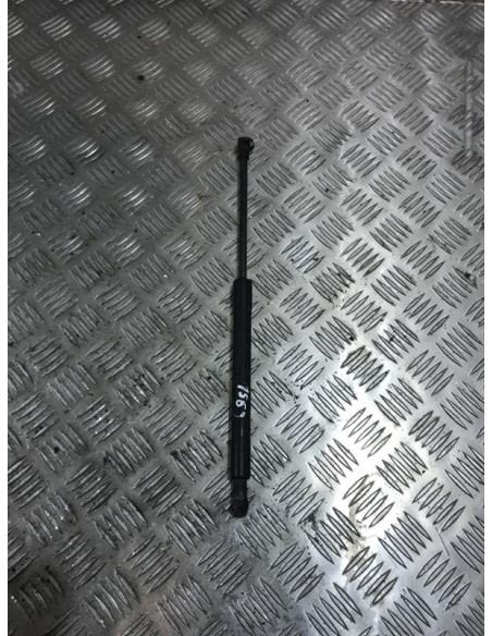 Verin de capot BMW SERIE 1 E87 PHASE 1 Diesel