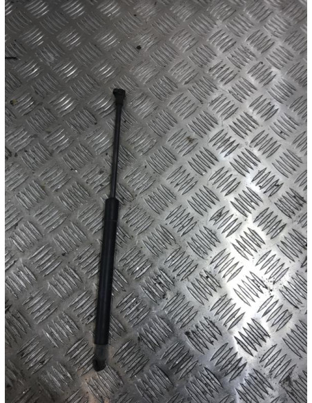 Verin de capot BMW SERIE 1 E87 PHASE 1 Diesel