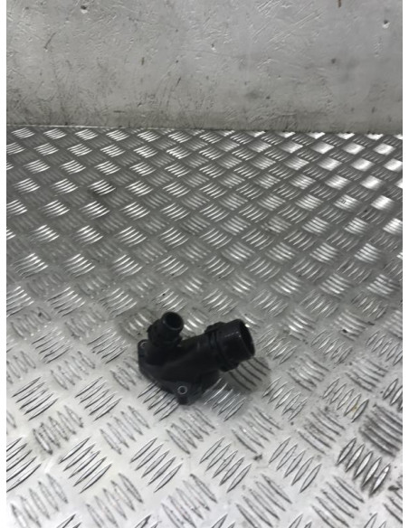 Boitier eau BMW SERIE 1 (E81) 