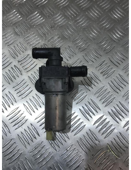 Pompe à eau BMW SERIE 1 E87 PHASE 2 Diesel
