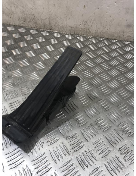 Pedale d'accelerateur BMW SERIE 1 F21 PHASE 1 Diesel