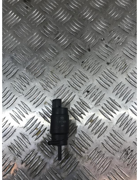 Pompe lave glace avant BMW SERIE 3 E30 