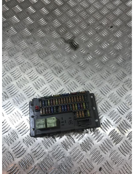 Porte fusible MINI MINI 1 R50/R53 PHASE 1 Essence