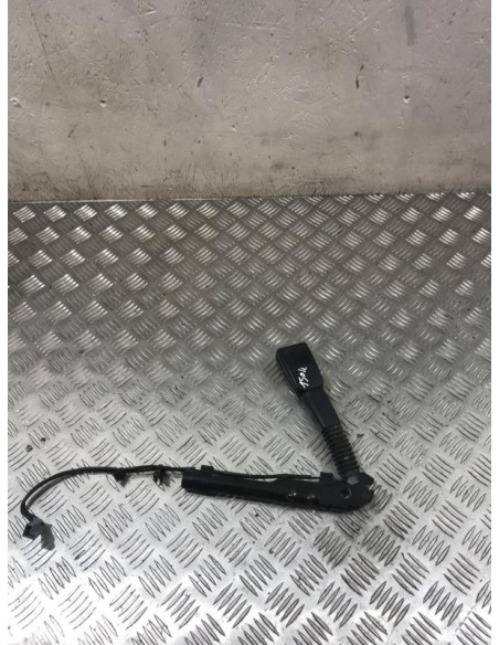 Pretensionneur de ceinture avant droit BMW SERIE 1 E87 PHASE 1 Diesel