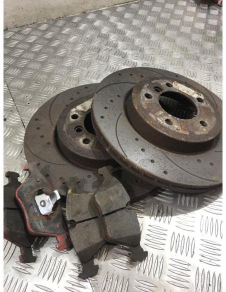Kit de freins avant BMW SERIE 3 (E46) 